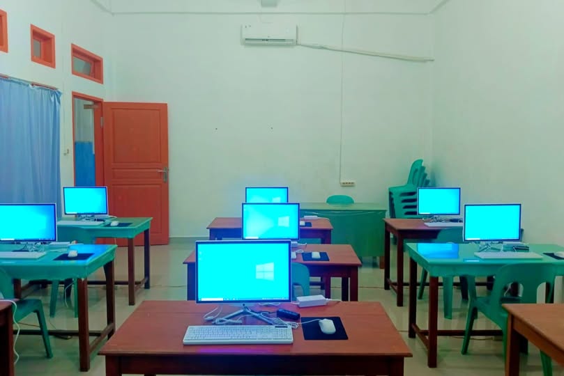 Fasilitas Kampus Prawira
