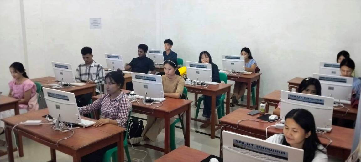 Ruang tutorial online SALUT Prawira